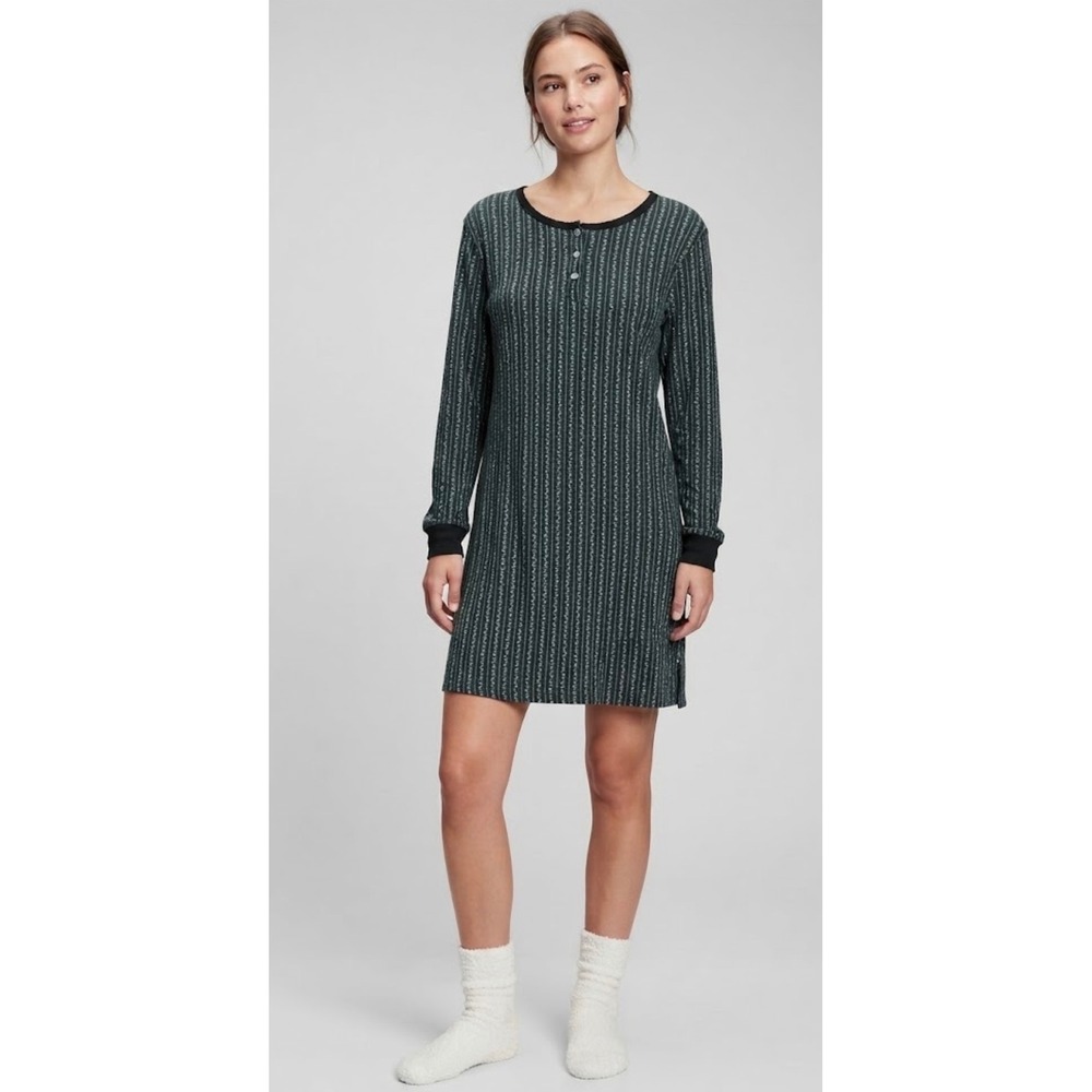 Gap Henley Nightshirt Sleepdress M Green Floral Cotton Cottagecore Holiday⁠